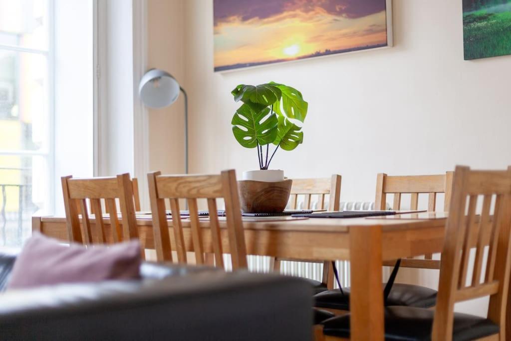 Spacious & Central 3-Bed Flat By Popular Waterloo! London Luaran gambar