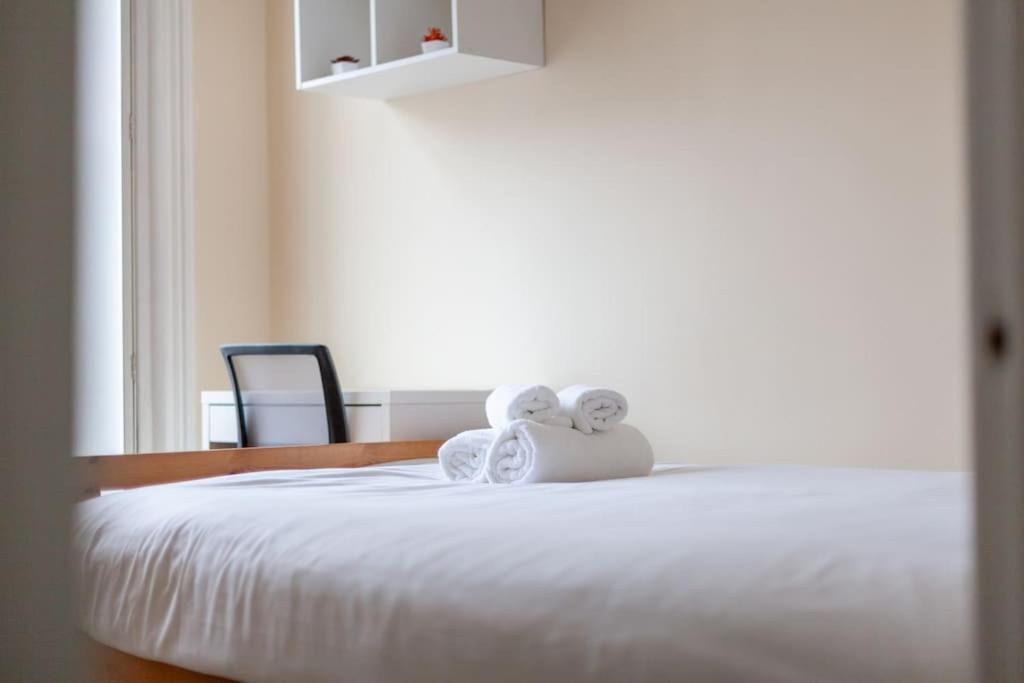 Spacious & Central 3-Bed Flat By Popular Waterloo! London Luaran gambar